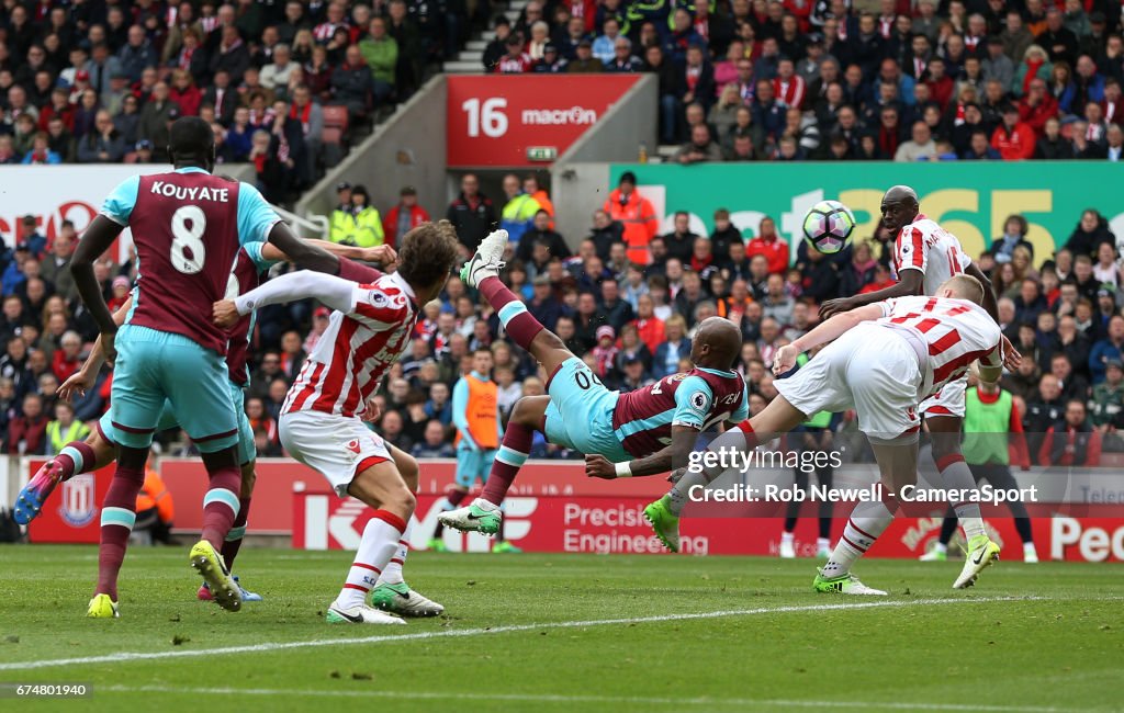 Stoke City v West Ham United - Premier League