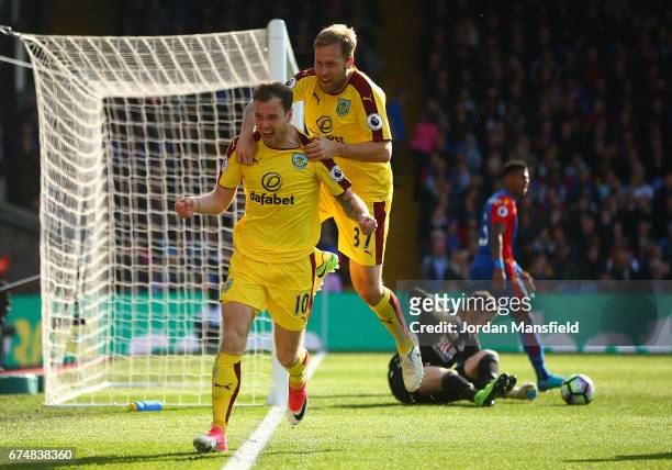 Ashley Barnes of Burnley celebrates scoring the opening goal with Scott Arfield during the Premier League match between Crystal Palace and Burnley at...