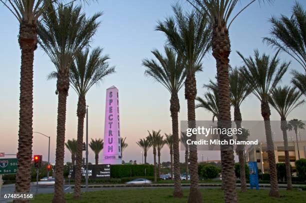 irvine spectrum outdoor shopping center - spectrum mall stock pictures, royalty-free photos & images