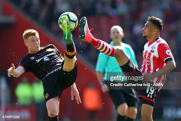 Sam Clucas of Hull City and Sofiane Boufal of Southampton during the Premier League match between Southampton and Hull City at St Mary's Stadium on...