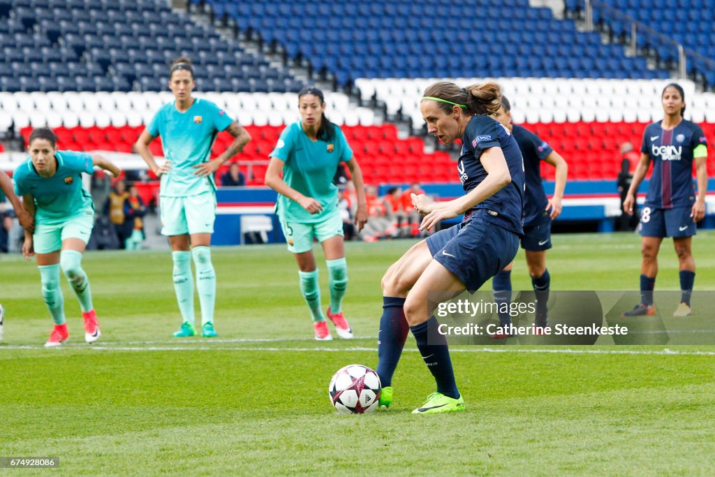 Paris Saint Germain v Barcelona - UEFA Women's Champions League