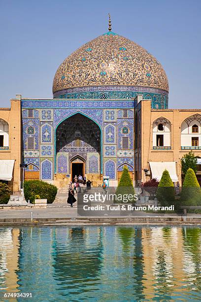 iran, isfahan, sheikh lotfollah mosque - isfahán fotografías e imágenes de stock