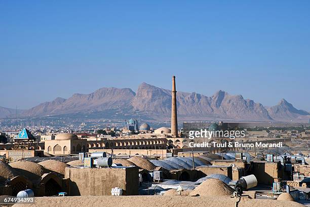 iran, isfahan, cityscape - isfahan stock pictures, royalty-free photos & images