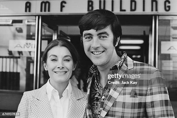 English actors John Alderton and Jean Marsh, stars of the television series 'Upstairs, Downstairs', UK, 8th September 1971.