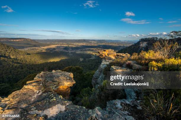 sunset in blue mountains national park. - observation point stock pictures, royalty-free photos & images