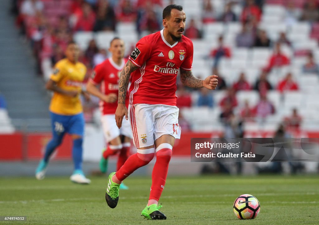 SL Benfica v GD Estoril Praia - Primeira Liga