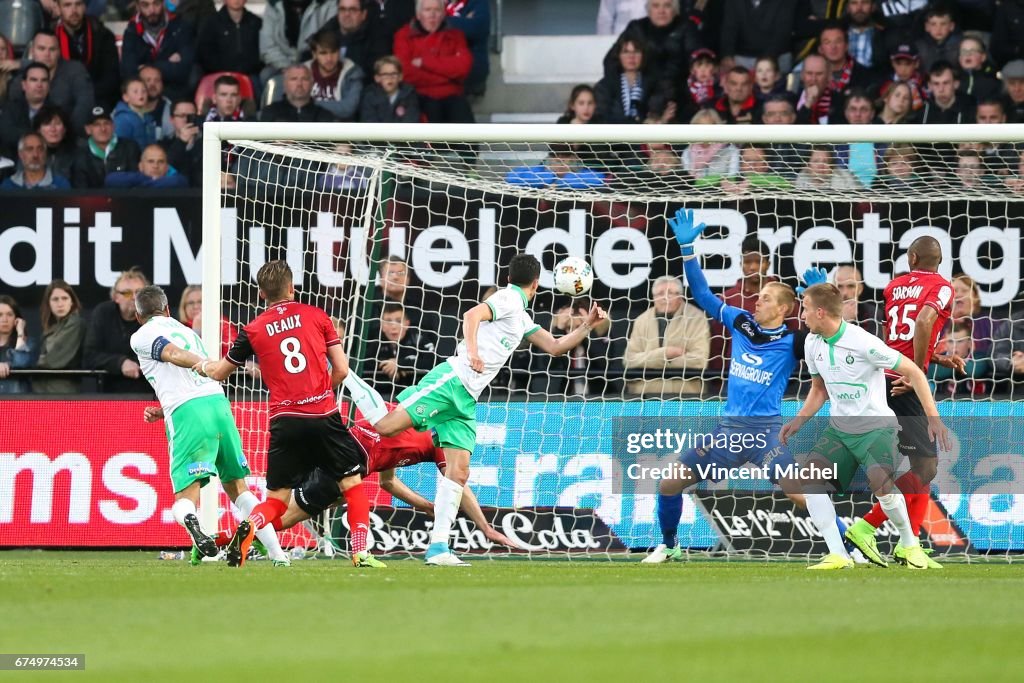 EA Guingamp v AS Saint-Etienne - Ligue 1