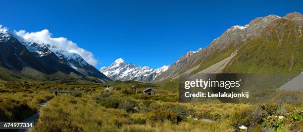 view of mt.cook from hooker valley track. - new zealand ski stock pictures, royalty-free photos & images