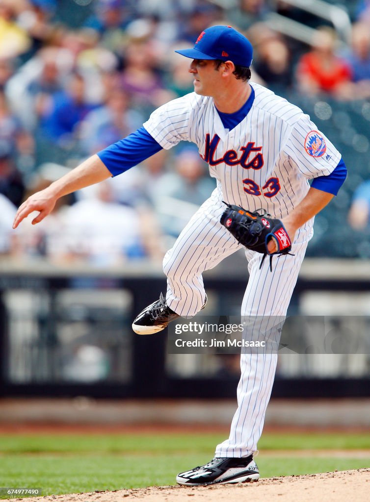 Atlanta Braves v New York Mets