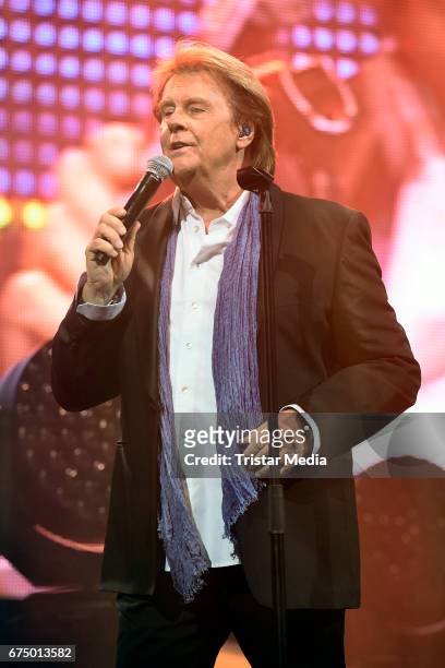 South african singer Howard Carpendale performs during 'Die Schlagernacht des Jahres' at Lanxess Arena on April 29, 2017 in Cologne, Germany.