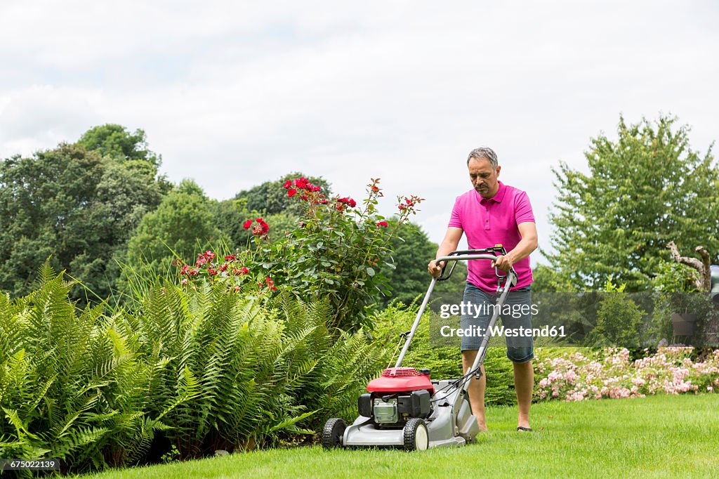 Man lawnmowing