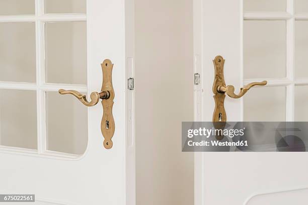 two opened doors in a flat - maçaneta de porta imagens e fotografias de stock