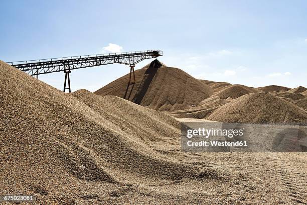 gravel pit - open pit mine stock pictures, royalty-free photos & images