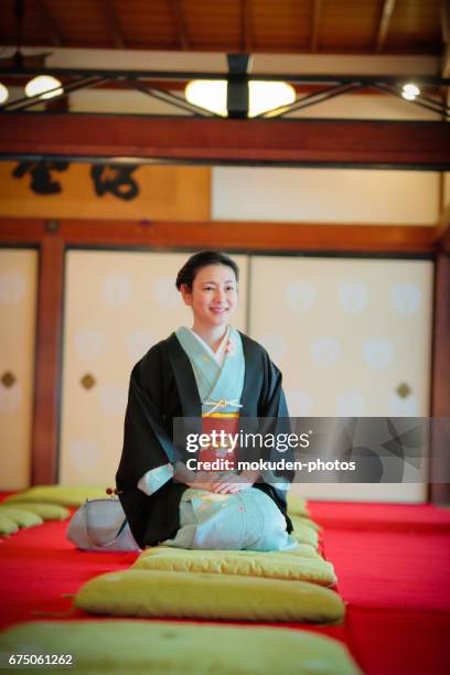 kimono and japanese women in kyoto - 時 stock pictures, royalty-free photos & images