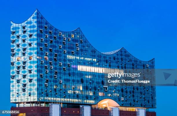 elbphilharmonie hamburg - elbphilharmonie stock pictures, royalty-free photos & images