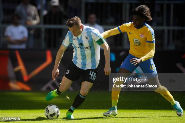 Ivica Olic of Muenchen fights for the ball with Saulo Decarli of Braunschweig during the Second Bundesliga match between TSV 1860 Muenchen and...