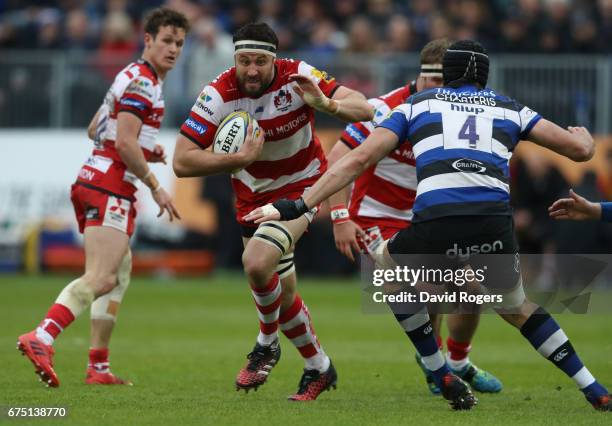 Jeremy Thrush of Gloucester breaks with the ball during the Aviva Premiership match between Bath and Gloucester at the Recreation Ground on April 30,...