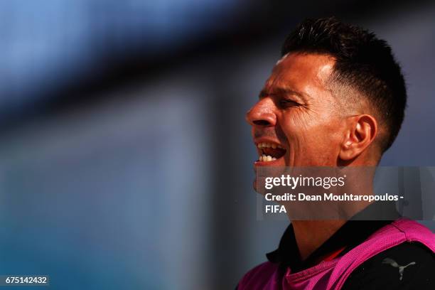 Head coach / Manager of Switzerland, Angelo Schirinzi speaks to his players during the FIFA Beach Soccer World Cup Bahamas 2017 group A match between...