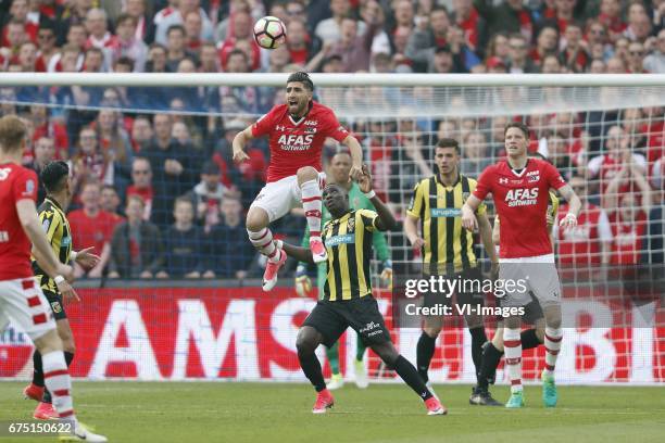 Rens van Eijden of AZ, goalkeeper Nick Olij of AZ, Muamer Tankovic of AZ, Marvelous Nakamba of Vitesse, Matt Miazga of Vitesse, Wout Weghorst of...