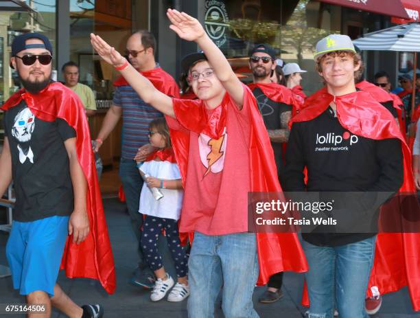 Actors Davis Desmond and Carsen Warner attend The Lollipop Superhero Walk Presented by 20th Century Fox benefitting Lollipop Theater Network at The...