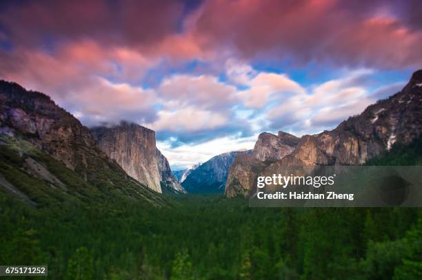 tunnel view of yosemite - mariposa stock pictures, royalty-free photos & images