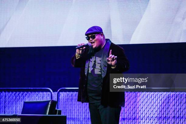 Kalani Rnd Singer Kalani Pea Stock-Fotos und Bilder - Getty Images