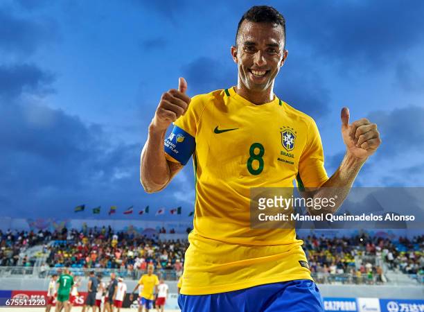 Bruno Xavier of Brazil leaves the pitch atfter winning the FIFA Beach Soccer World Cup Bahamas 2017 group D match between Poland and Brazil at...