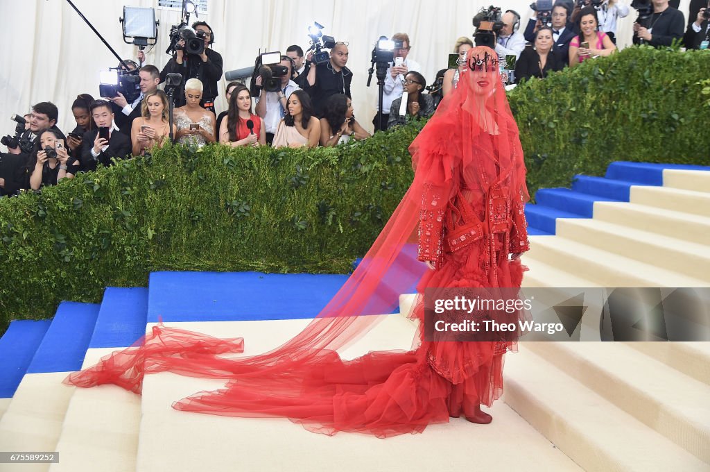 "Rei Kawakubo/Comme des Garcons: Art Of The In-Between" Costume Institute Gala - Arrivals