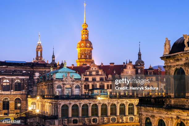 zwinger palace in dresden. - dresden museum stockfoto's en -beelden