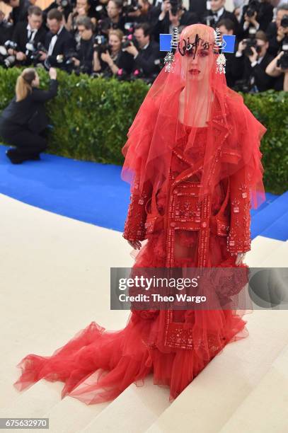 Katy Perry attends the "Rei Kawakubo/Comme des Garcons: Art Of The In-Between" Costume Institute Gala at Metropolitan Museum of Art on May 1, 2017 in...