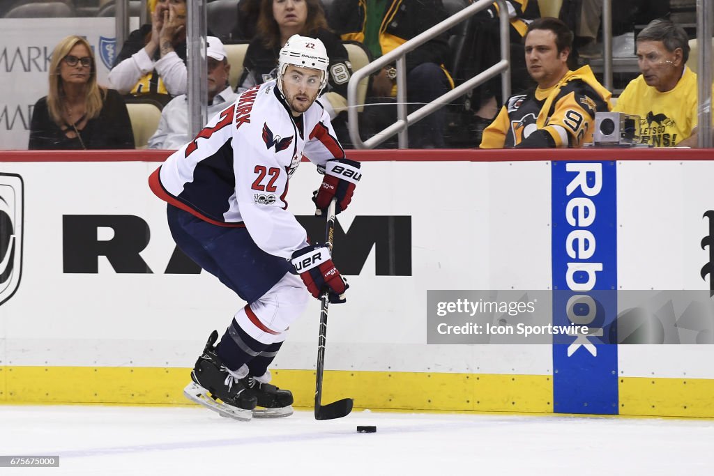 NHL: MAY 01 2nd Round Game 3 - Capitals at Penguins