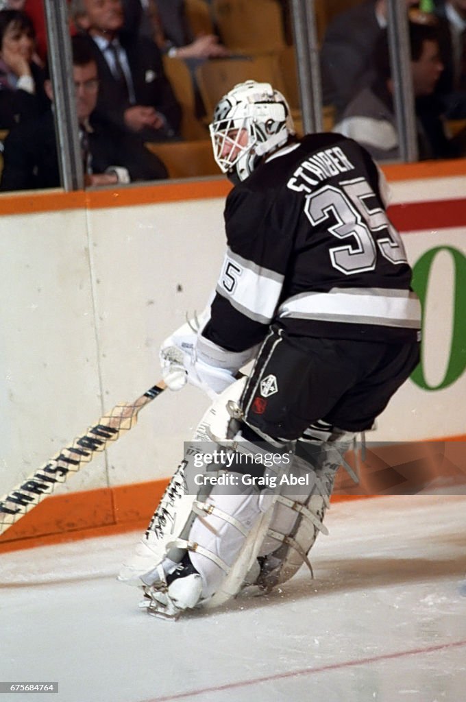 Los Angeles Kings v Toronto Maple Leafs