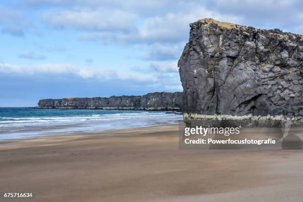 lonely beach, iceland - olafsvik stock pictures, royalty-free photos & images