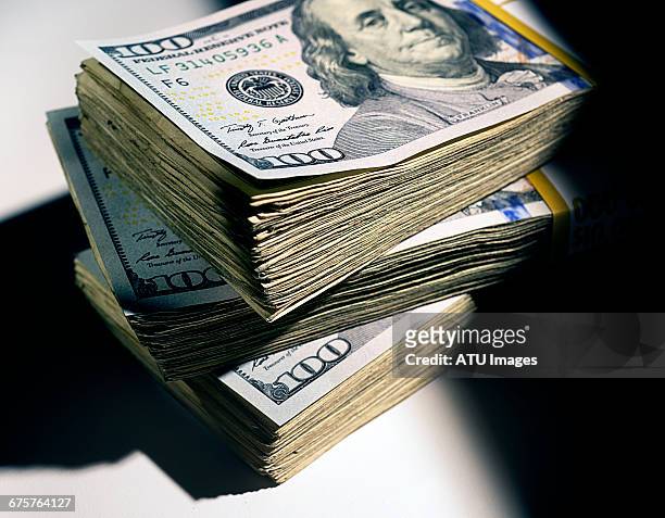 money stack - us currency stock-fotos und bilder