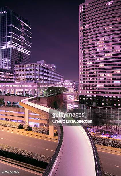 businessman on walkway at business district paris - elevated walkway stock pictures, royalty-free photos & images