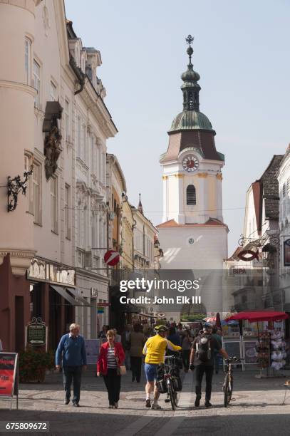 town gate in krems an der donau stein - krems austria stock pictures, royalty-free photos & images