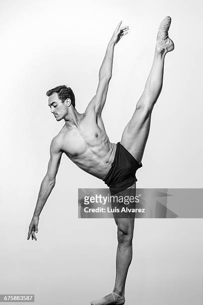 flexible ballet dancer against white background - doing the splits stock pictures, royalty-free photos & images