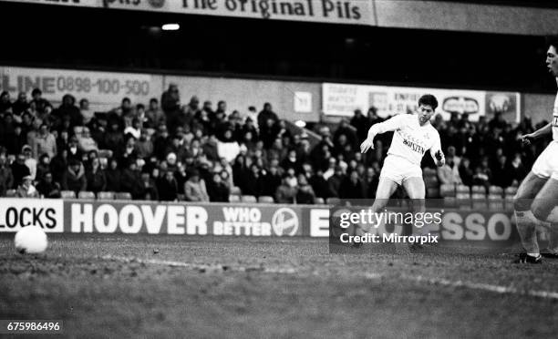 Tottenham Hotspur v Scunthorpe United FA Cup match at White Hart Lane January 1987. Final score: Spurs 3-2 Scunthorpe Chris Waddle.