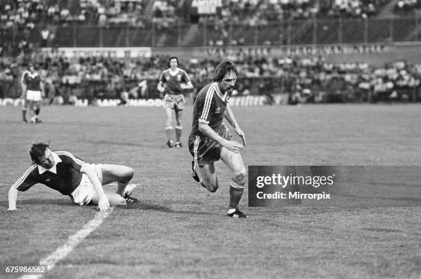 Alkmaar v Ipswich Town in action during 2nd leg match of UEFA Cup Final at the Olympic Stadium in Amsterdam May 1981. Final score: AZ Alkmaar 4-2...