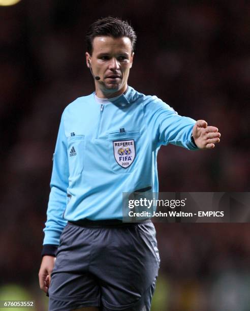 Match referee Bruno Miguel Duarte Paixao