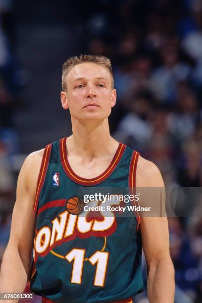 Detlef Schrempf of the Seattle SuperSonics looks on against the Sacramento Kings circa 1995 at Arco Arena in Sacramento, California. NOTE TO USER:...