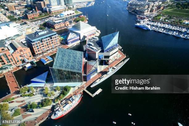 aerial view of inner harbor, baltimore, maryland, usa. - national aquarium stock pictures, royalty-free photos & images