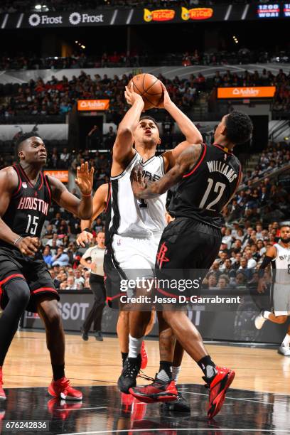 Kyle Anderson of the San Antonio Spurs shoots the ball against the Houston Rockets during Game One of the Western Conference Semifinals of the 2017...