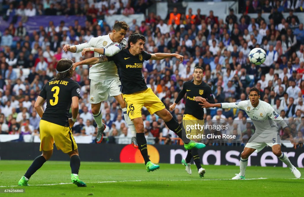 Real Madrid CF v Club Atletico de Madrid - UEFA Champions League Semi Final: First Leg