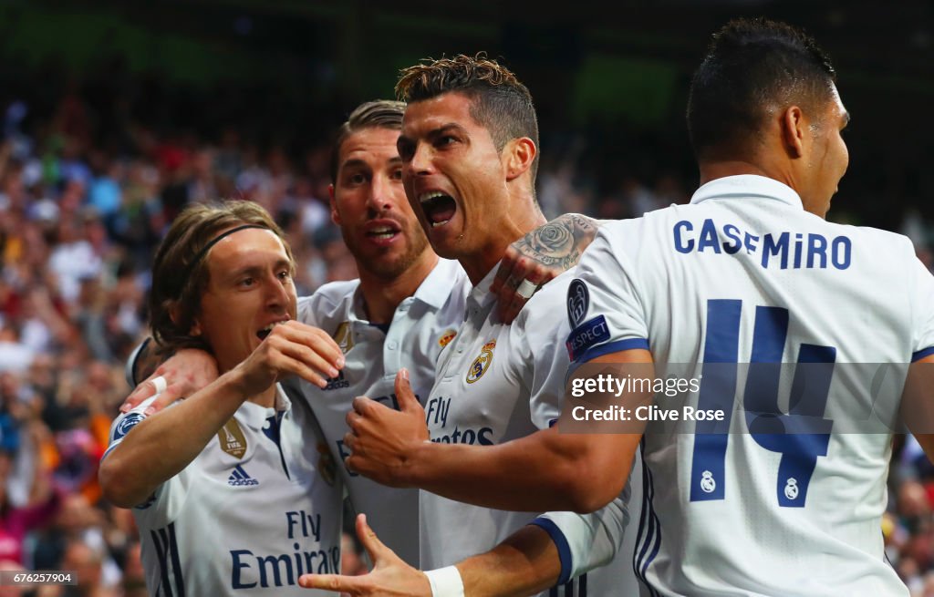Real Madrid CF v Club Atletico de Madrid - UEFA Champions League Semi Final: First Leg