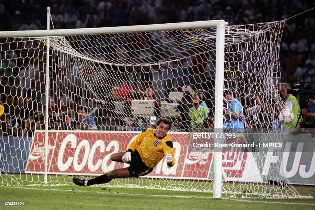 Soccer - World Cup Italia 1990 - Semi Final - West Germany v England - Stadio Delle Alpi