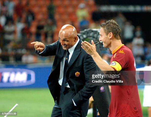 Milano, 19 august 2007. Luciano Spalletti and Francesco Totti chat during the "Italy Super Cup" match played between Inter and Roma at "Giuseppe...