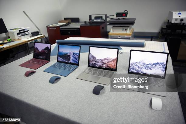 Redmond Computer Microsoft Redmond Campus Photos and Premium High Res Pictures - Getty ...