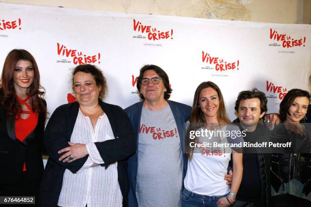 Actors Sophie Vouzelaud, Isabelle de Hertogh, Director Jean-Francois Davy, Emmanuelle Boidron, Franck Molinaro and Amel Annoga attend the "Vive la...