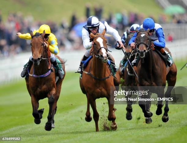 Gertrude Bell ridden by William Buick up wins from Acquainted ridden by Richard Hughes and Champagnelifestyle ridden by Michael Hills
